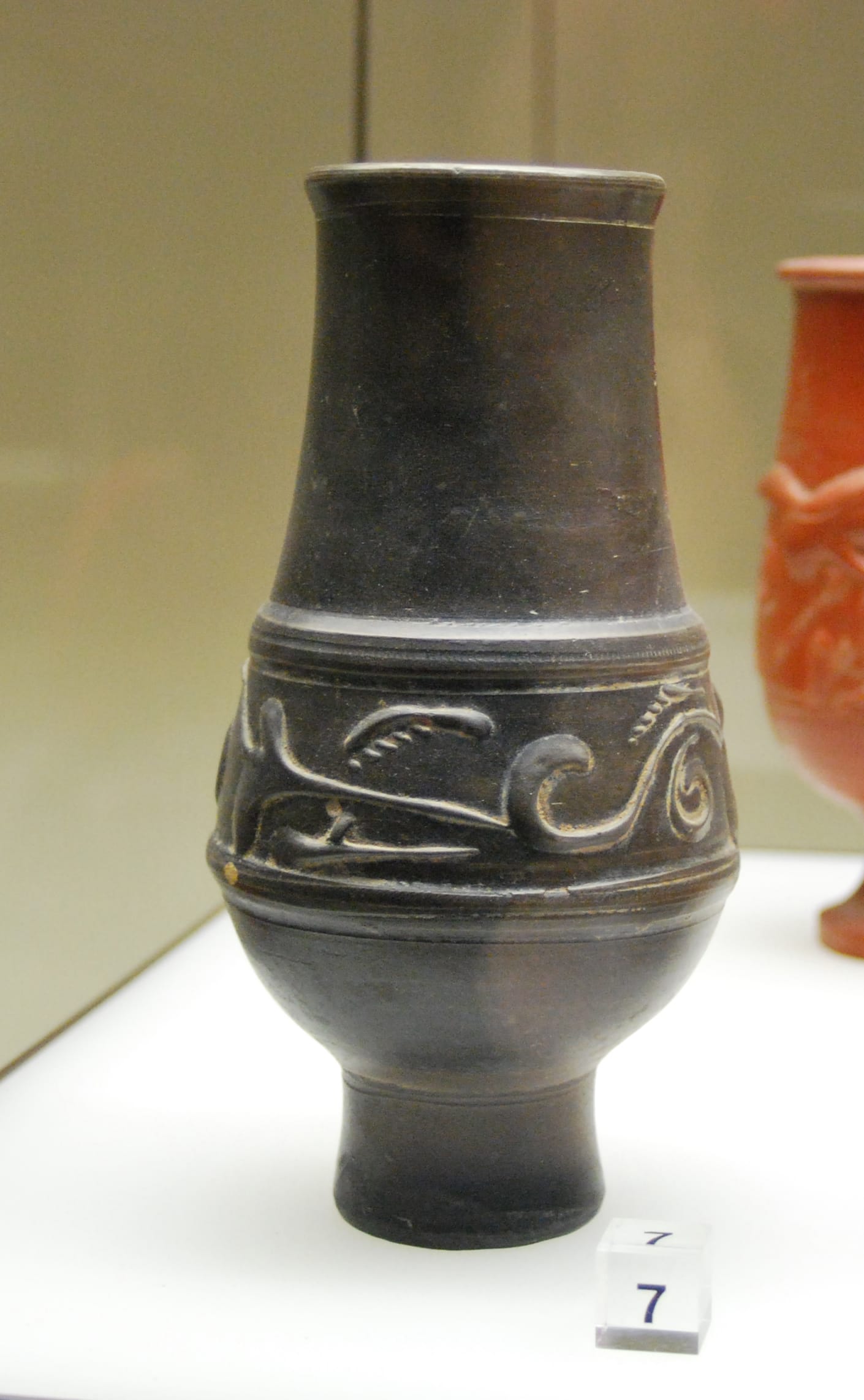 A terra nigra beaker in the Römisch-Germanisches Museum Köln, not a find from Sermaize. Sermaize's early kilns made this kind of fine, dark-surfaced tableware.